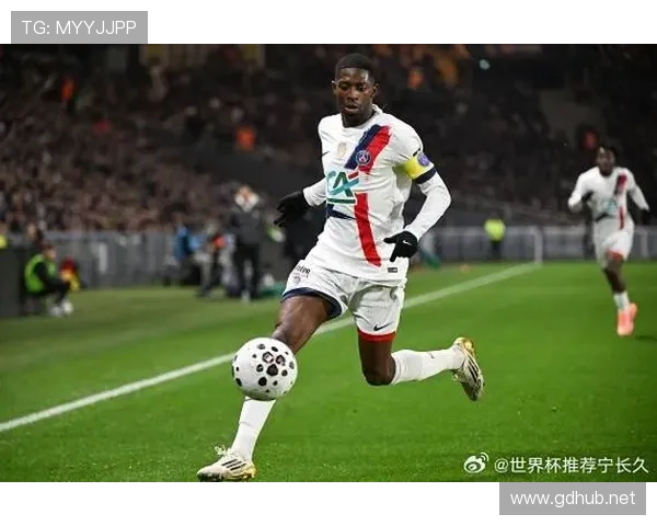 登贝莱法甲首秀爆发，跻身欧洲最炙手可热新星