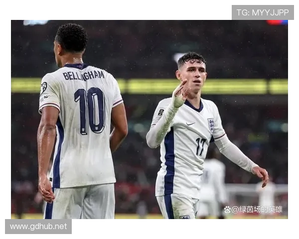 贝林厄姆与福登：中场核心角色及战术适配性对比分析