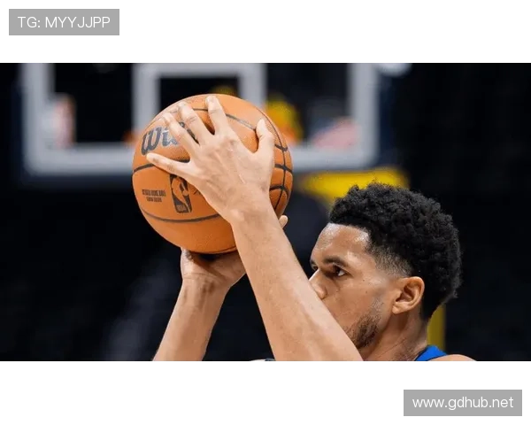 托拜厄斯·哈里斯挡拆拉开空间提升三分命中效率显著