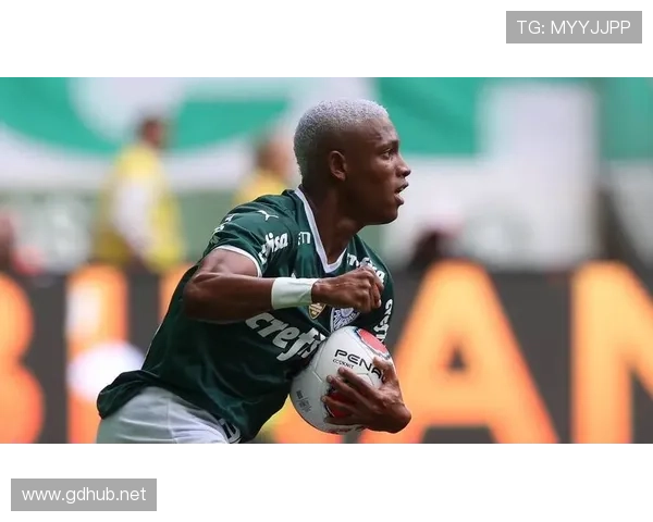 达尼洛合同到期在即，近期表现稳健备受关注